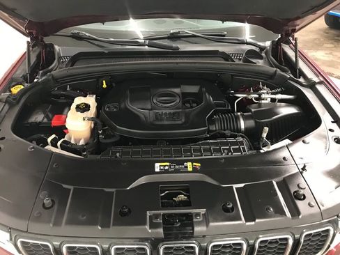 Used 2021 Jeep Grand Cherokee L Overland w/ Luxury Tech Group IV image 44