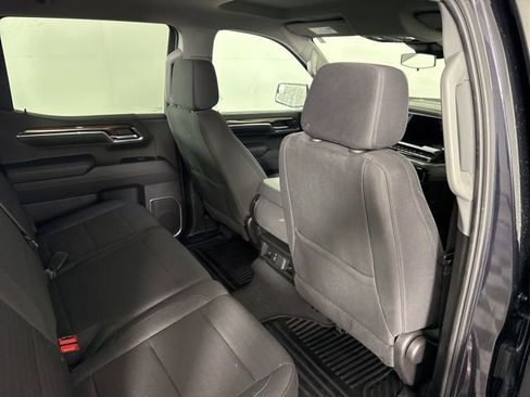 Used 2024 Chevrolet Silverado 1500 LT image 17