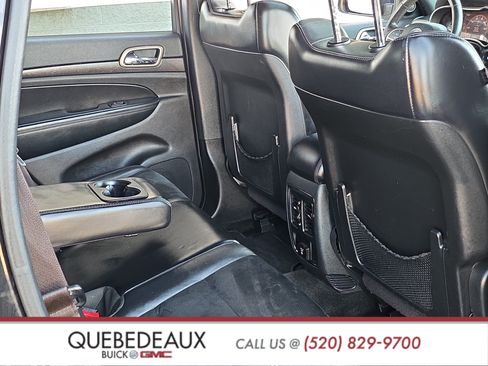 Used 2015 Jeep Grand Cherokee Altitude RWD image 23