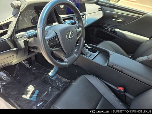 Certified 2025 Lexus ES 350 w/ Accessory Package (Z2) FWD image 13