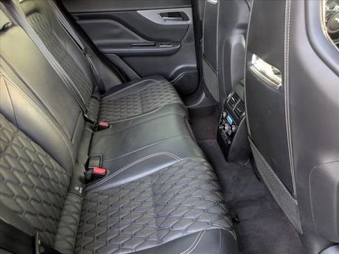 Used 2020 Jaguar F-PACE SVR AWD/4WD image 19