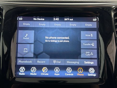 Used 2019 Jeep Cherokee Limited AWD/4WD image 9