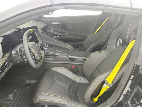 Certified 2025 Chevrolet Corvette Stingray Premium Conv w/ Z51 Performance Package image 15