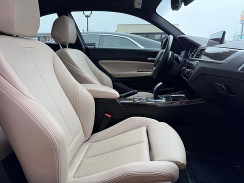 Used 2018 BMW 230i xDrive Coupe image 6