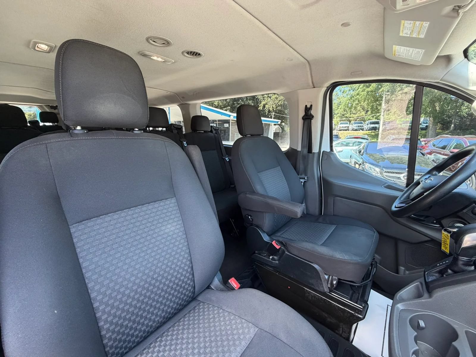 Used 2021 Ford Transit 350 XLT RWD image 18