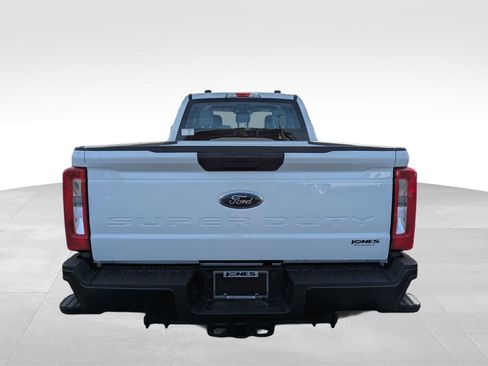 New 2026 Ford F250 XL image 6