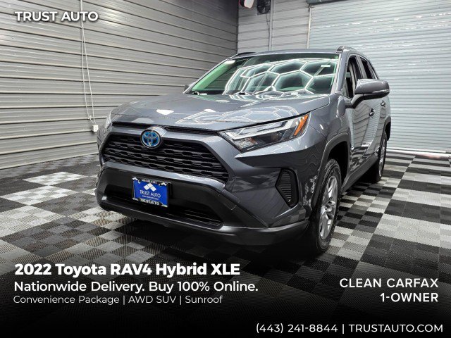 Used 2022 Toyota RAV4 XLE w/ Convenience Package AWD/4WD image 1