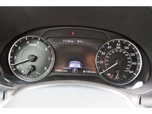 Used 2022 INFINITI QX50 Luxe image 17