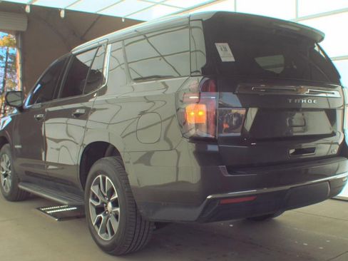 Used 2021 Chevrolet Tahoe LT w/ LT Signature Package AWD/4WD image 7