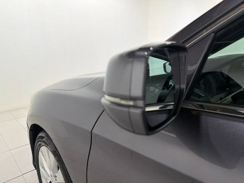 Used 2015 Honda Accord Touring image 9
