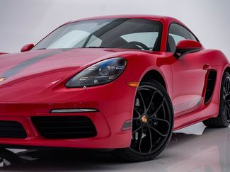 Used 2024 Porsche 718 Cayman RWD video 2