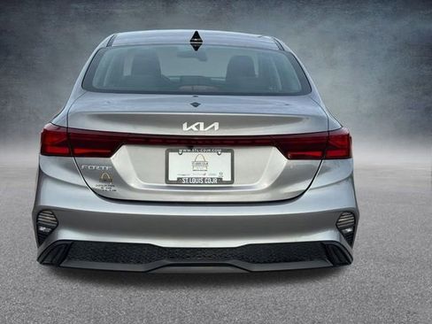 Used 2024 Kia Forte LXS image 4