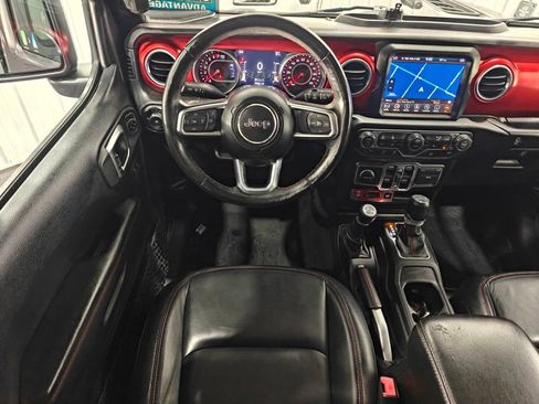 Used 2018 Jeep Wrangler Unlimited Rubicon AWD/4WD image 4