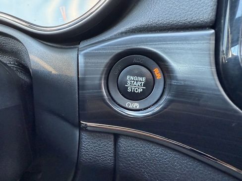 Used 2020 Jeep Grand Cherokee Limited X image 28