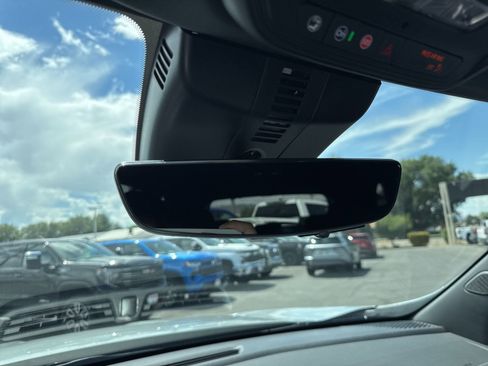 New 2026 GMC Acadia Elevation image 18