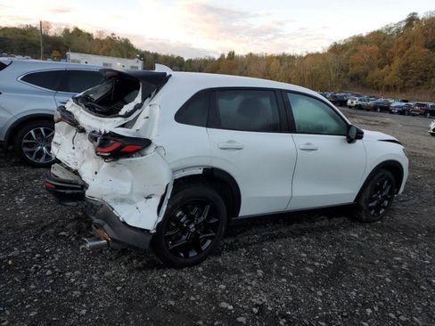 Used 2025 Honda HR-V Sport image 5