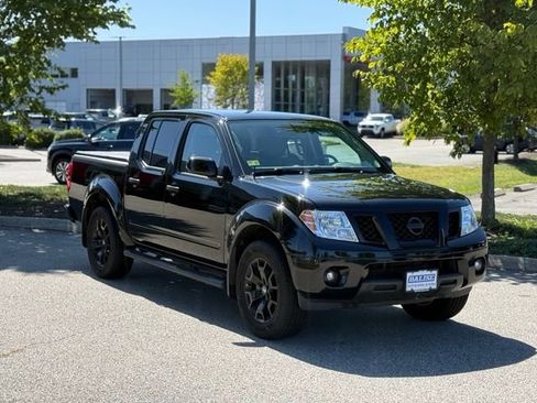 Used 2020 Nissan Frontier SV w/ Midnight Edition Floor Mats AWD/4WD image 4