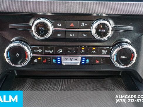 Used 2025 Ford F250 Platinum AWD/4WD image 40