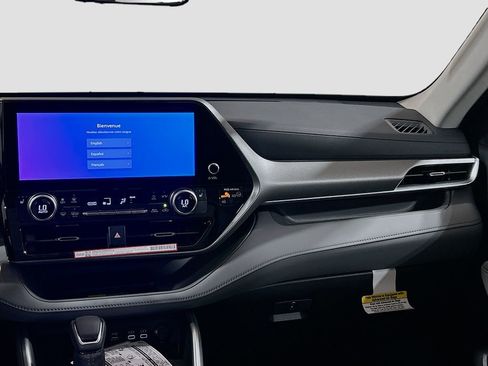 New 2026 Toyota Highlander XLE AWD/4WD image 23