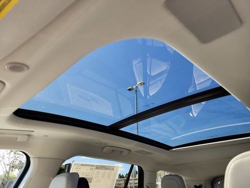 New 2026 Lincoln Aviator Reserve image 18