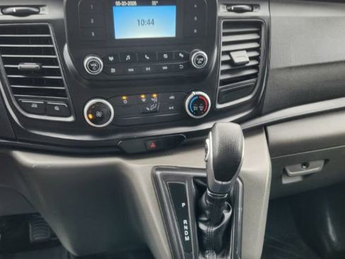 Used 2022 Ford Transit 350 DRW RWD image 19