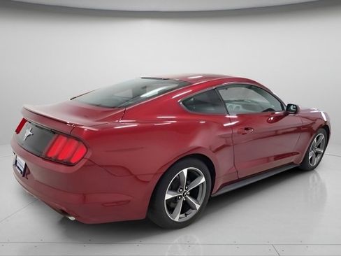 Used 2015 Ford Mustang Coupe w/ Equipment Group 051A RWD image 11
