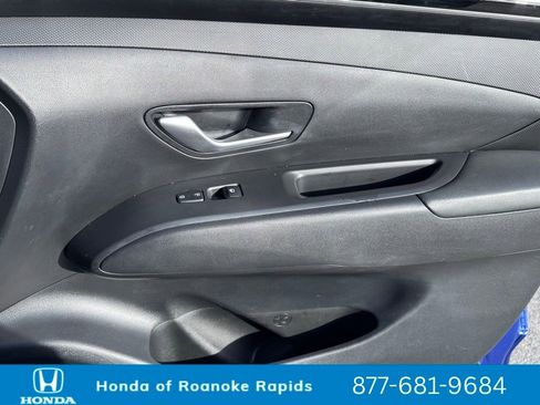 Used 2022 Hyundai Tucson SEL image 26