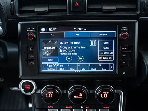 Used 2022 Subaru BRZ Limited image 32