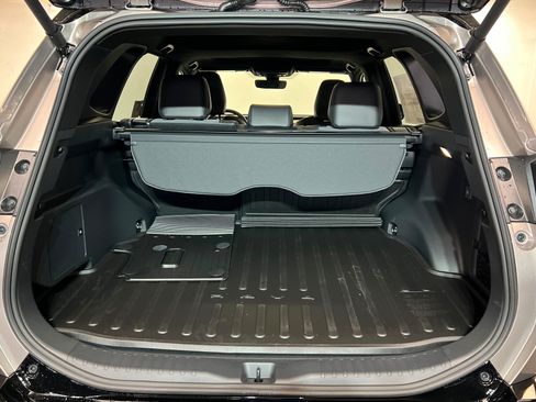 New 2026 Toyota RAV4 XSE AWD/4WD image 21