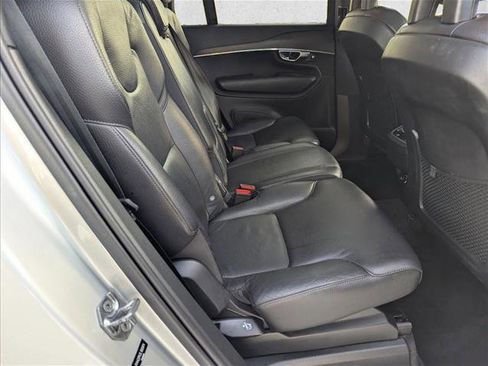 Used 2020 Volvo XC90 T6 Momentum w/ Protection Package Premier AWD/4WD image 20