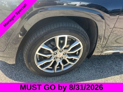 Used 2023 GMC Terrain Denali AWD/4WD image 10