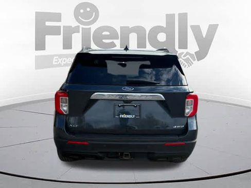 Used 2022 Ford Explorer XLT w/ Class IV Trailer Tow Package image 4