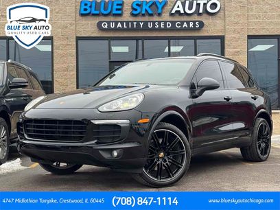 Used 2017 Porsche Cayenne Platinum Edition w/ Premium Package (PJV)
