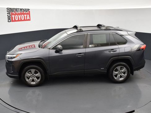 Used 2024 Toyota RAV4 LE AWD/4WD image 18