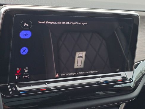 Used 2024 Volkswagen Atlas SEL Premium R-Line image 42