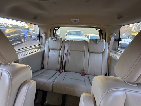 Used 2014 Ford Expedition XLT w/ Equipment Group 201A image 15