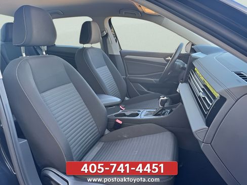 Used 2025 Volkswagen Jetta S FWD image 28