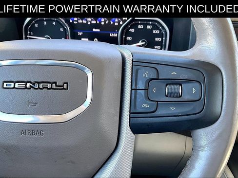 Used 2021 GMC Yukon XL Denali w/ Denali Premium Package image 27