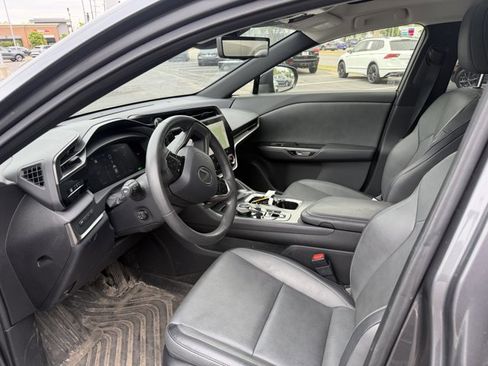 Used 2023 Lexus RZ 450e Premium w/ Technology Package AWD/4WD image 5