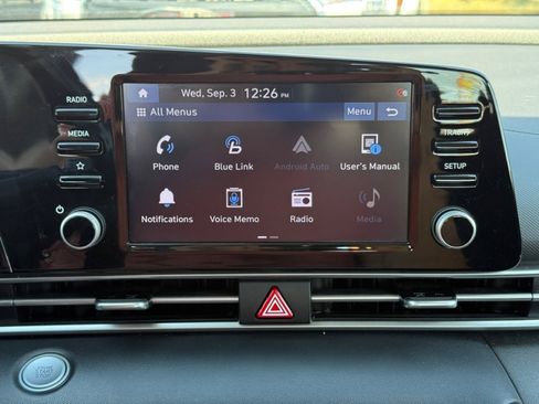 Used 2021 Hyundai Elantra SEL w/ Convenience + Premium Package image 14