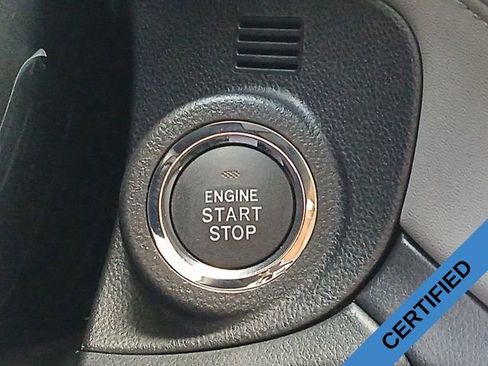 Certified 2025 Subaru Outback Limited AWD/4WD image 17