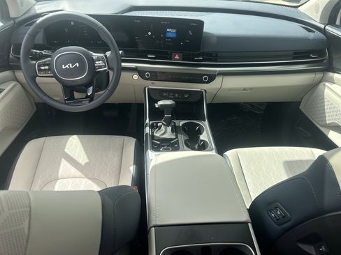New 2026 Kia Carnival SX FWD image 16