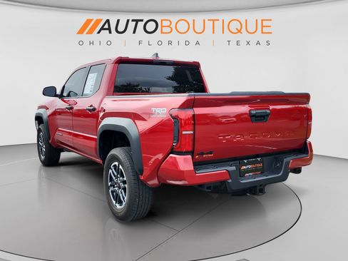 Used 2026 Toyota Tacoma TRD Off-Road AWD/4WD image 3