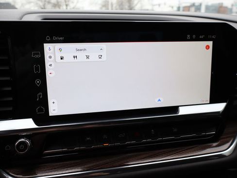 Used 2024 GMC Sierra 1500 Elevation image 21