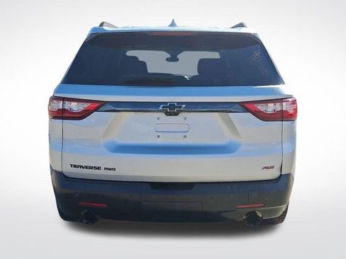 Used 2021 Chevrolet Traverse RS image 5