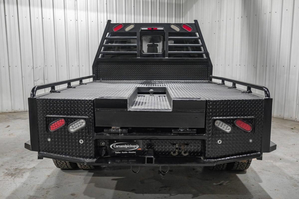 Used 2023 Ford F350 Lariat w/ FX4 Off-Road Package AWD/4WD image 59