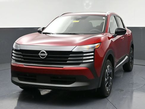 New 2026 Nissan Kicks SV w/ SV Premium Package AWD/4WD image 3