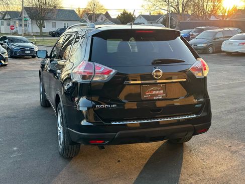 Used 2014 Nissan Rogue SL w/ SL Premium Package image 9