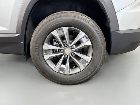 Used 2026 Chevrolet Equinox LT image 37