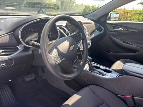 Used 2023 Chevrolet Malibu LT FWD image 8